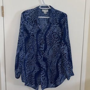 Principles VGUC semi sheer blue animal print button down blouse, size 13. Poly.